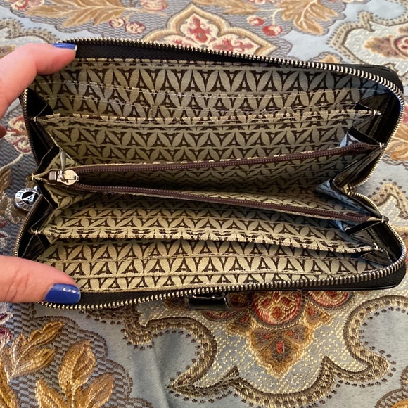 Authentic La Tour Eiffel wallet - Picture 2 of 4